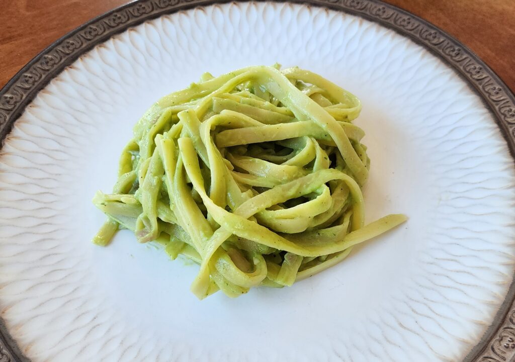 vegan avocado pasta